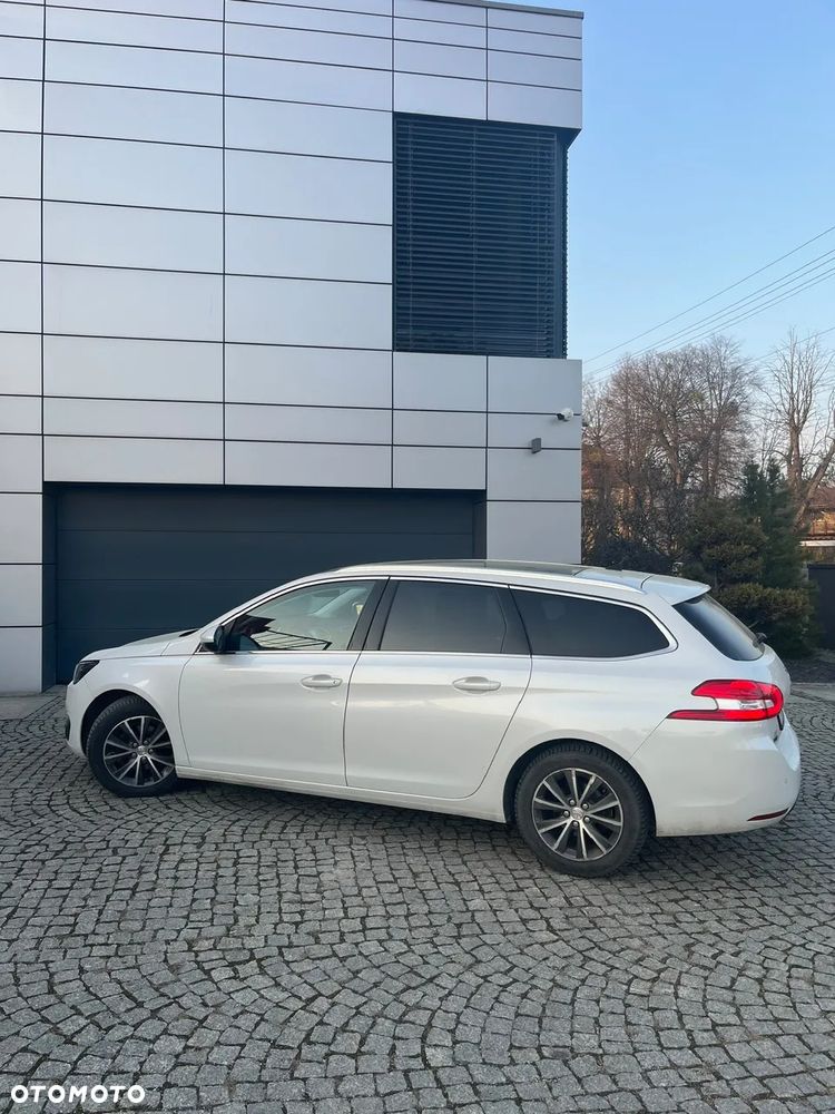 Peugeot 308 1.2 PureTech Allure S&S - 7