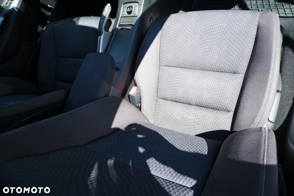 Honda Civic 1.4 i-VTEC Comfort - 8