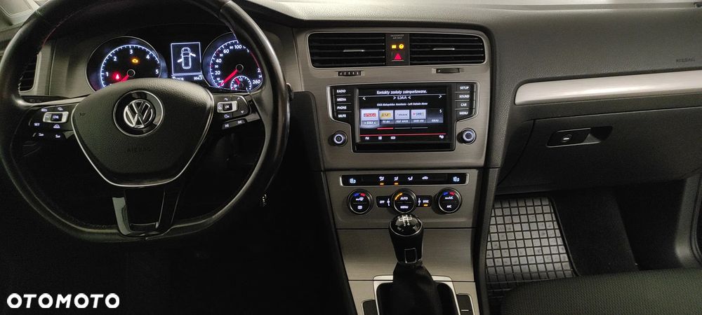 Volkswagen Golf 1.6 TDI BMT Comfortline - 6