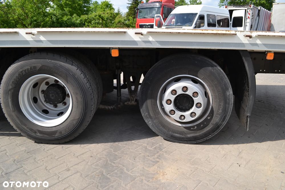 MAN MAN TGM 26.290 TYLKO 297 tys. km TRZECIA OŚ SKRĘTNA MOŻLIWOŚĆ REJESTRACJI JAKO POMOC DROGOWA PLATFORMA dł. 7.4 m zawieszenie PNEUMATYCZNE - 5