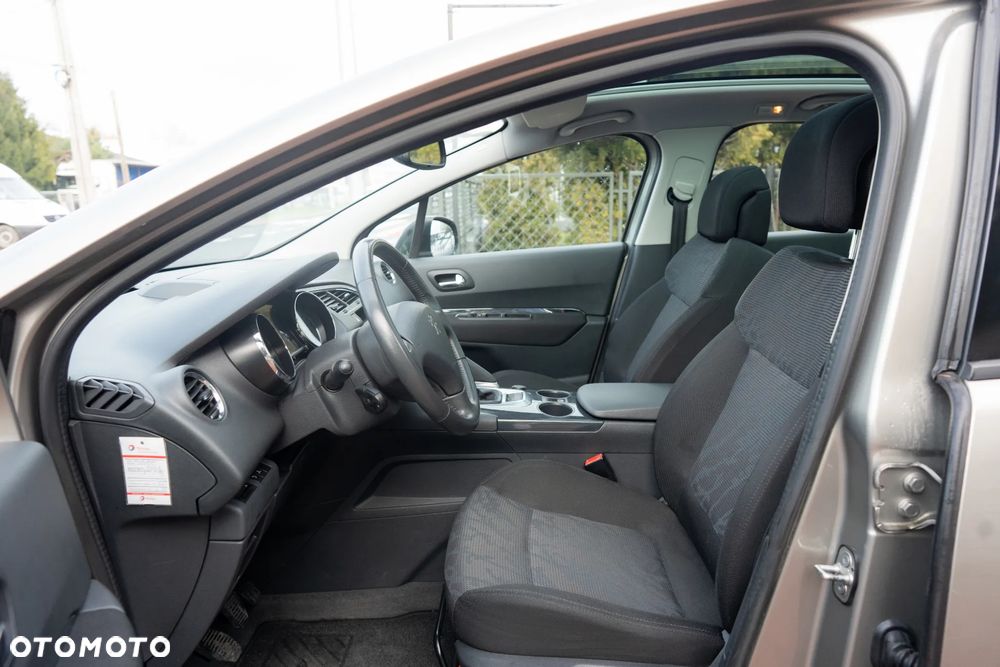 Peugeot 3008 120 VTi Premium - 8