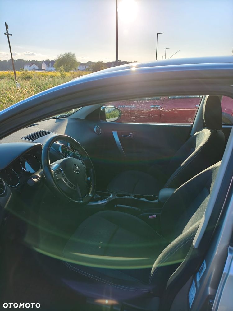 Nissan Qashqai - 10