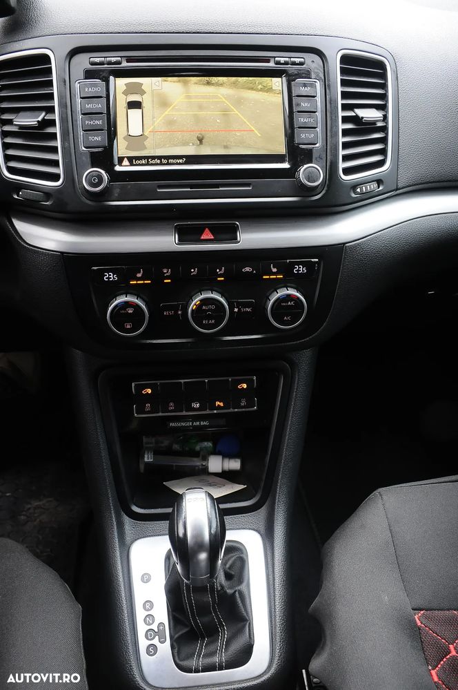 Volkswagen Sharan 2.0 TDI DSG BlueMotion Technology Cup - 18