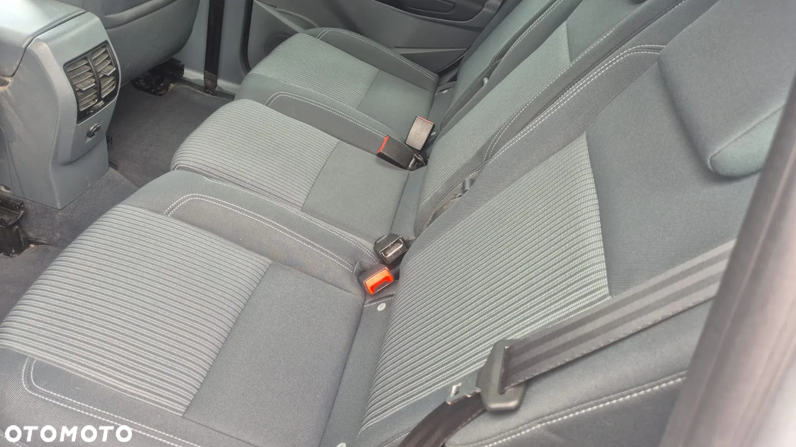 Ford C-MAX 1.6 EcoBoost Start-Stop-System Titanium - 13