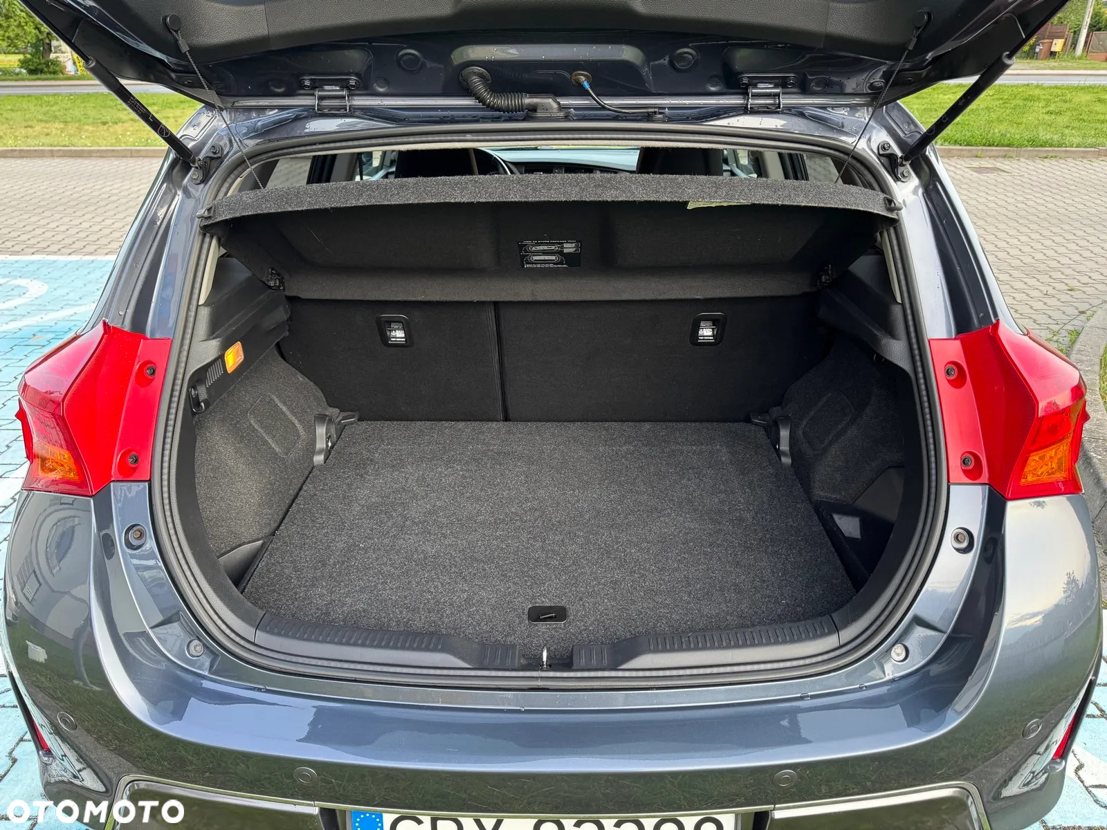 Toyota Auris Hybrid 135 Premium - 20