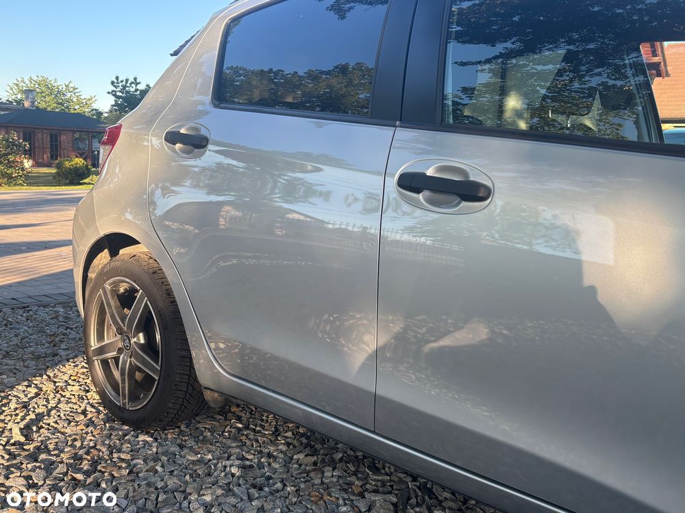 Toyota Yaris 1.4 D-4D Comfort - 18