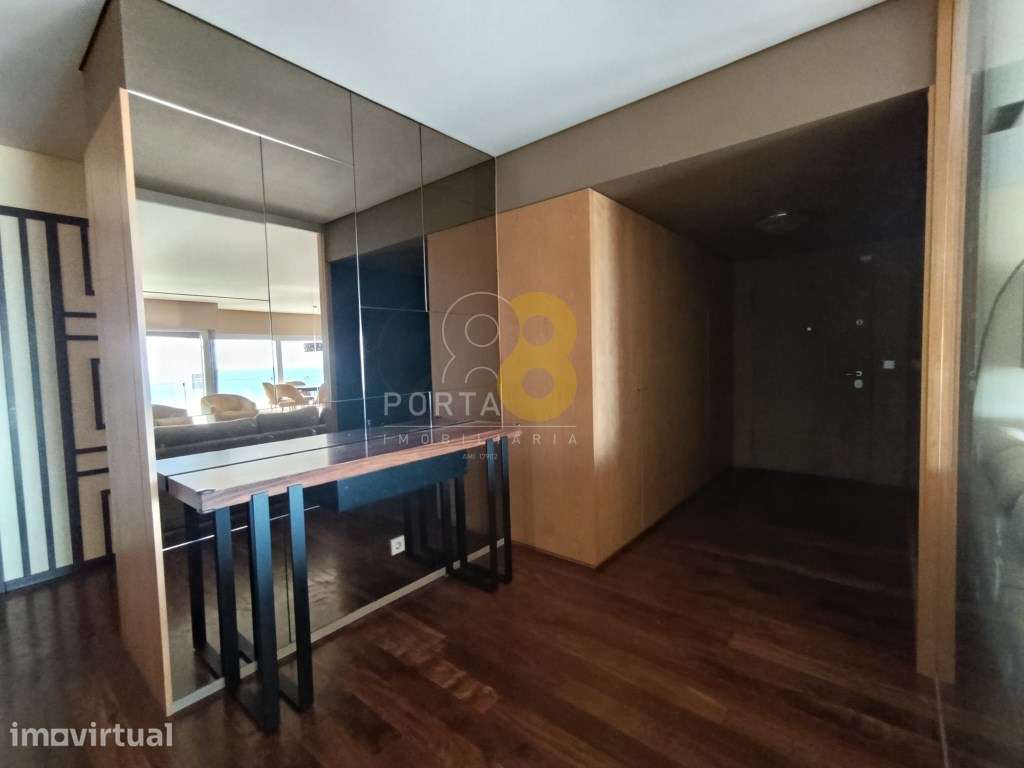 Apartamento T4, mobilado e equipado, para Arrendamento - Condomínio... - Grande imagem: 2/30