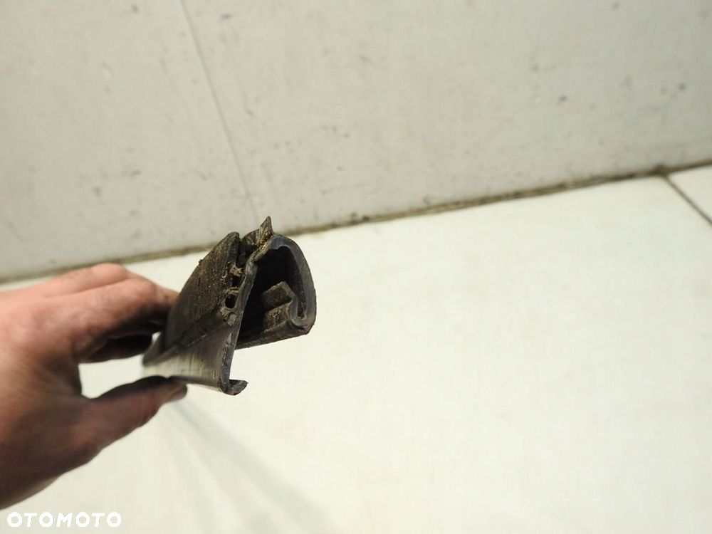 USZCZELKA DRZWI LEWY PRZÓD JEEP COMPASS I - 3