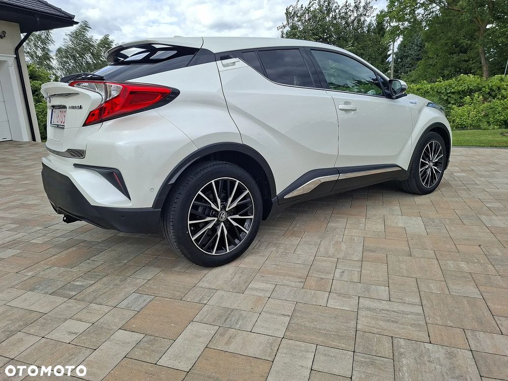 Toyota C-HR - 12