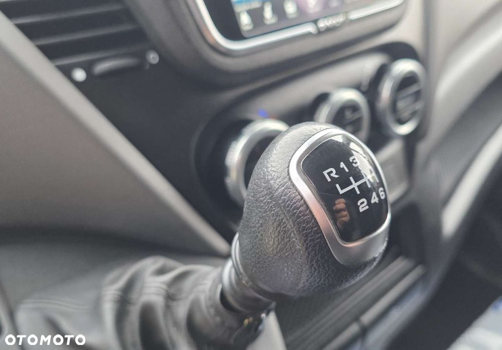 Iveco Daily 35S18 - 18