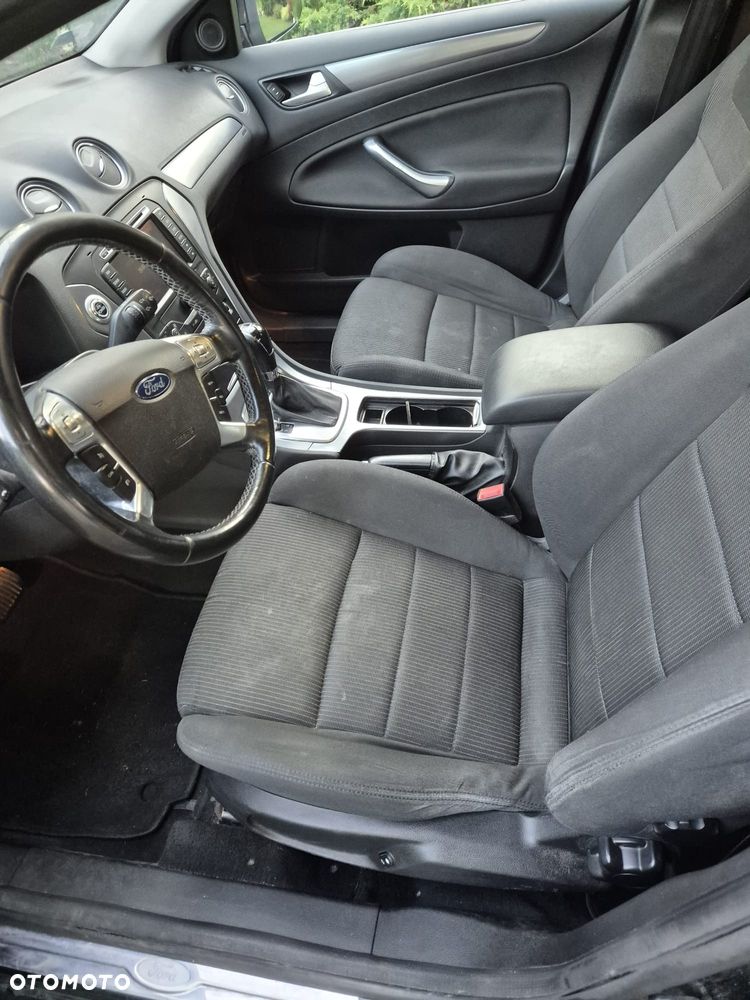Ford Mondeo - 6
