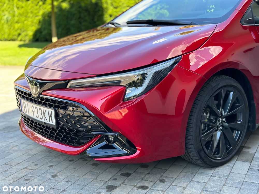 Toyota Corolla - 12