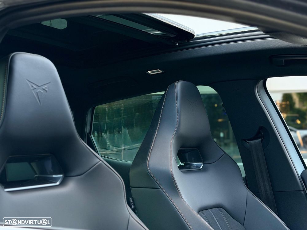 Cupra Formentor 1.4 e-Hybrid DSG VZ - 8