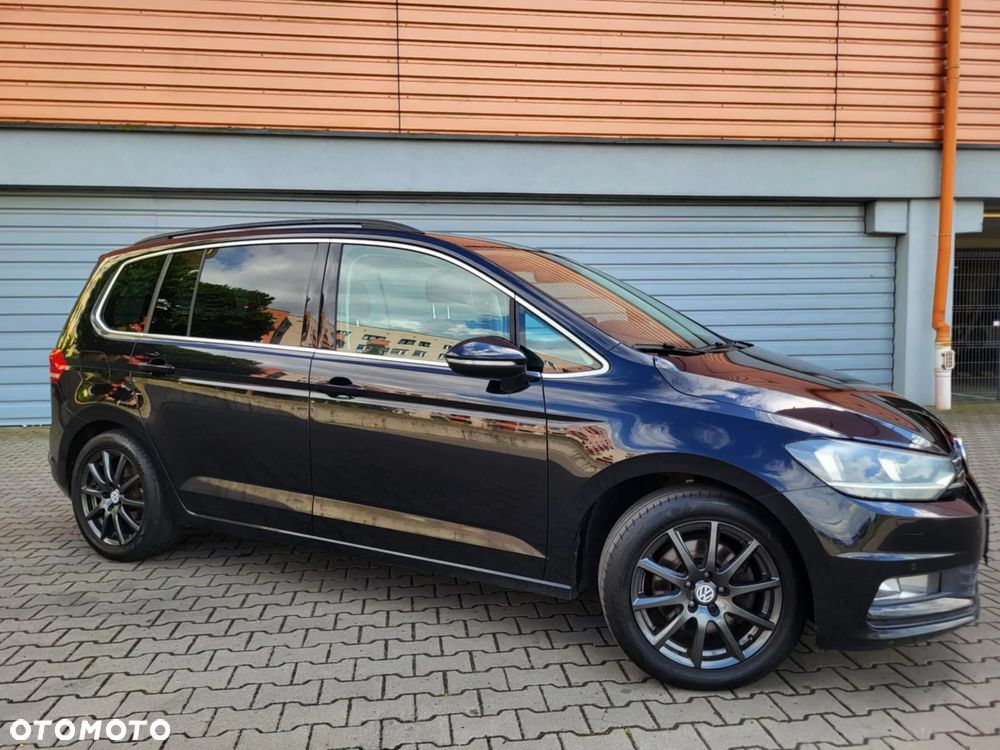 Volkswagen Touran ver-1-4-tsi-bluemotion-technology-comfortline - 16