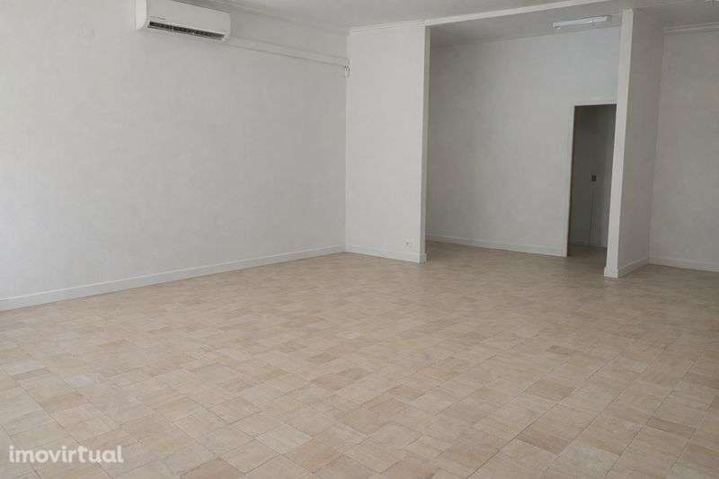 Loja em Torres Novas 120m2 - Grande imagem: 3/4
