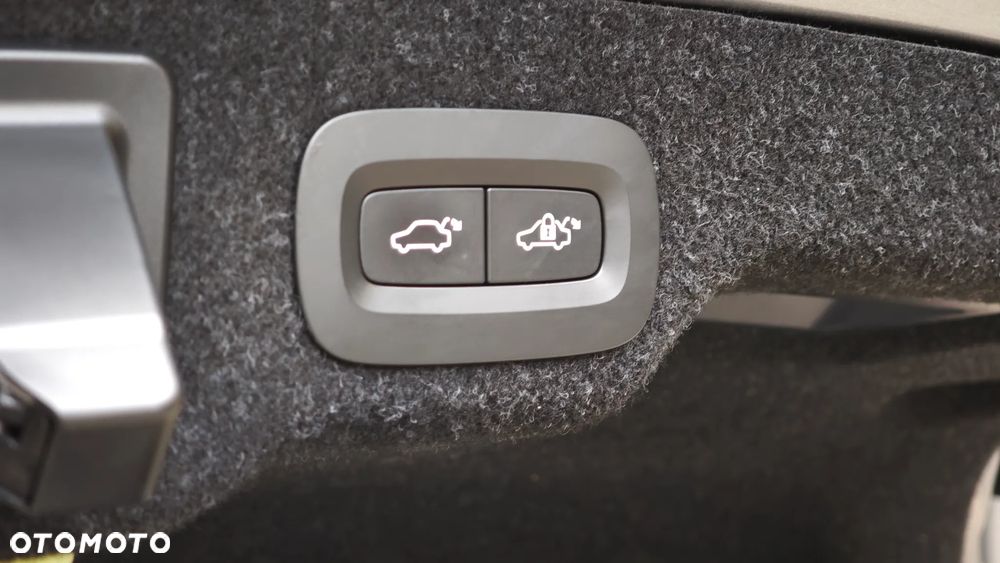Volvo S90 - 37