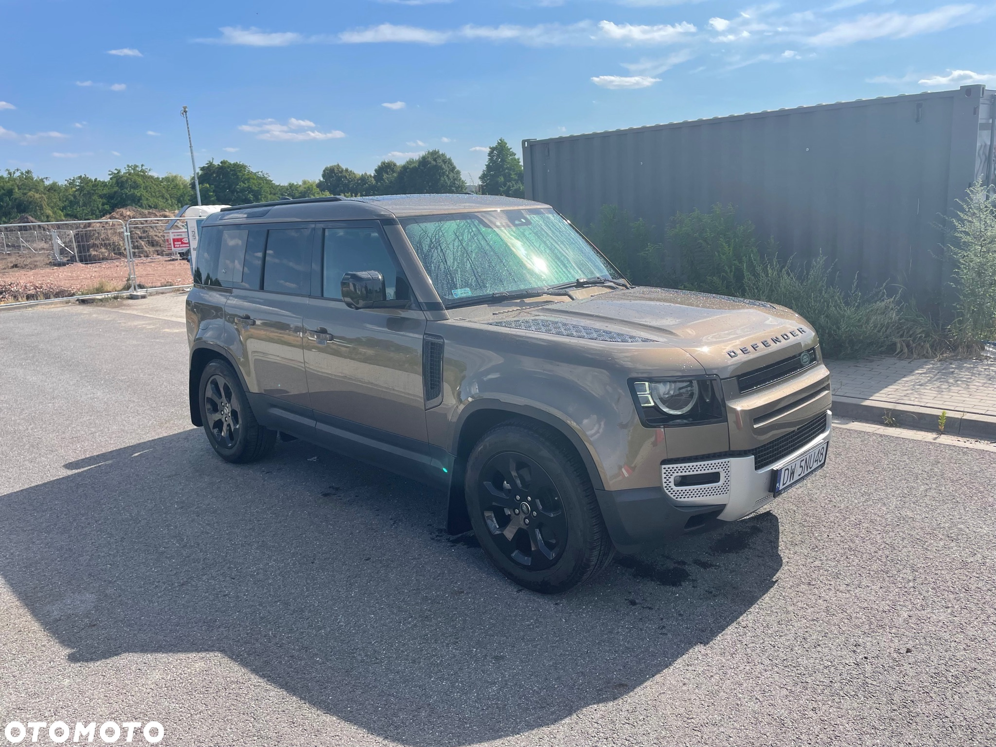 Land Rover Defender 110 2.0 D240 SE - 8