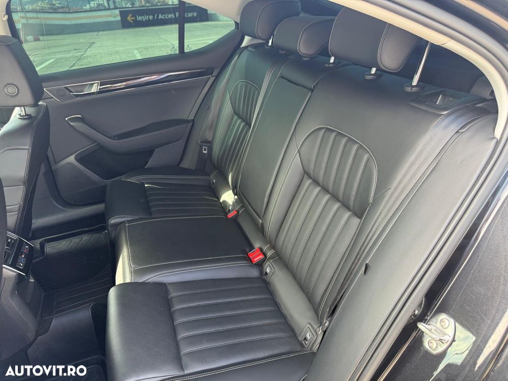 Skoda Superb 2.0 TDI DSG 4X4 Laurin & Klement - 15