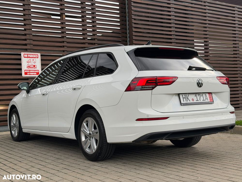 Volkswagen Golf 2.0 TDI SCR Life - 34