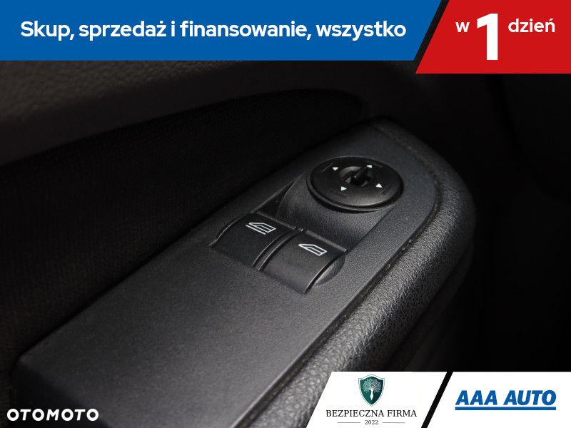 Ford Focus - 17