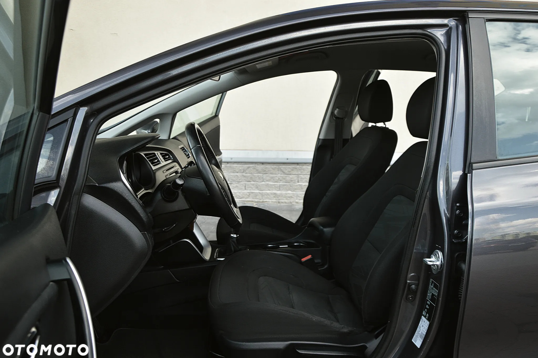 Kia Ceed 1.4 CVVT SW Attract - 22