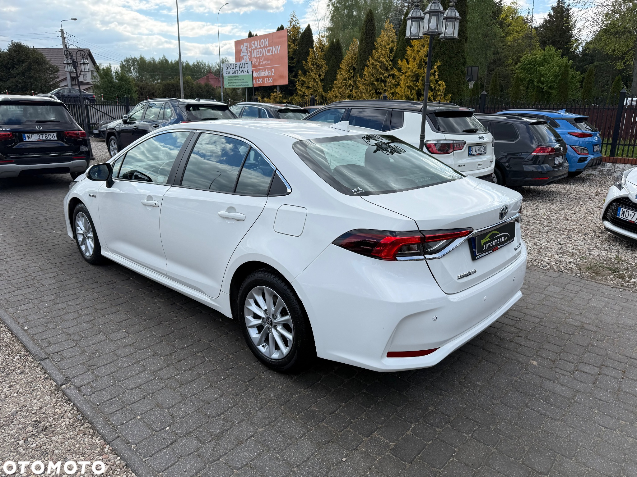 Toyota Corolla 1.8 Hybrid Comfort - 30