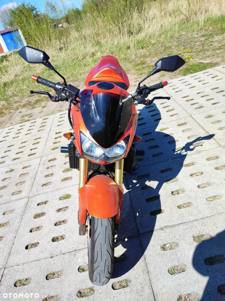 Kawasaki Z - 7
