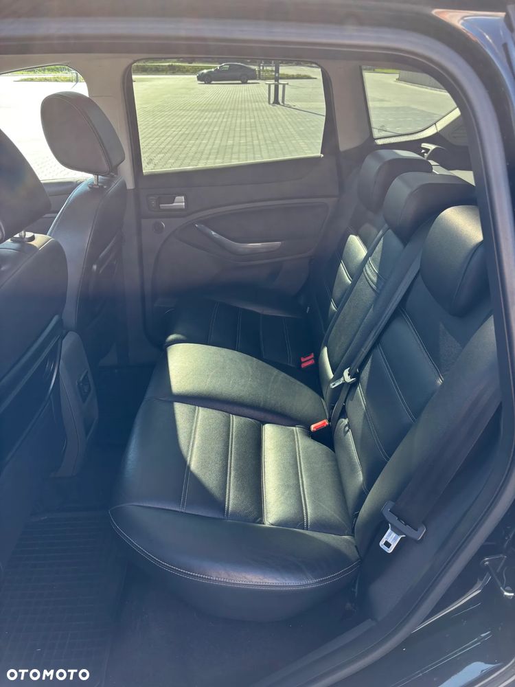 Ford Kuga 2.0 TDCi Titanium - 25