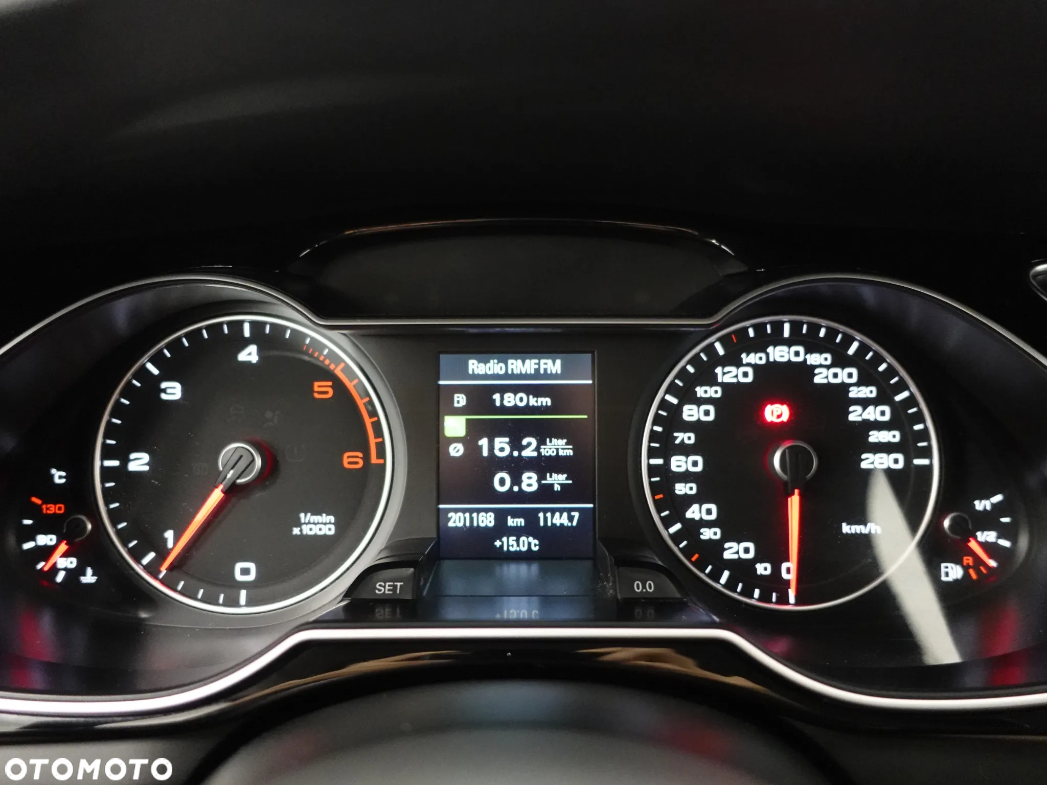 Audi A4 Avant 2.0 TDI DPF clean diesel quattro S line Sportpaket - 39