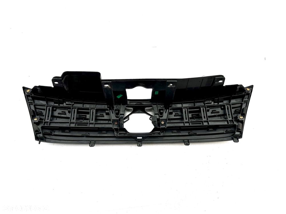 SUZUKI VITARA 3 III 2015 - ATRAPA GRILL WSPORNIK zderzak przód ORYGINAŁ OE - 7