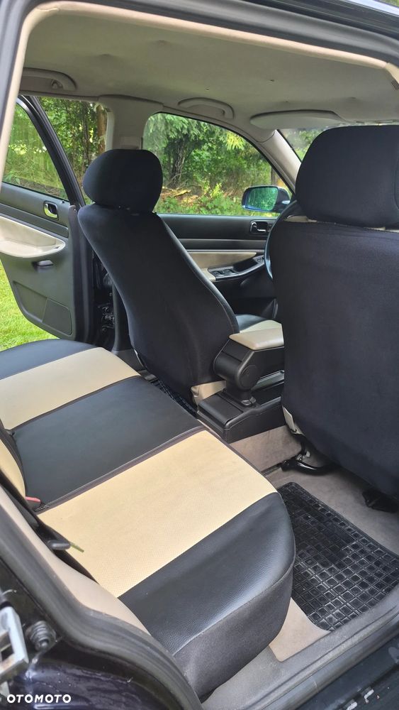 Audi A4 Avant 2.6 - 7
