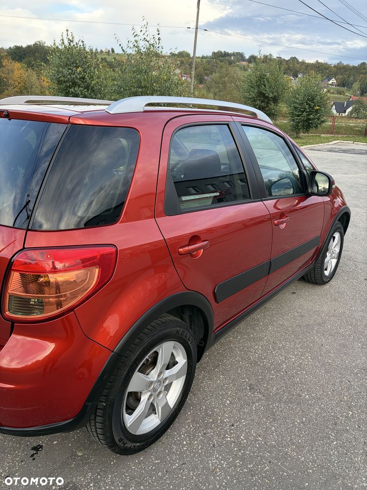 Suzuki Sx4 2012 photo 4