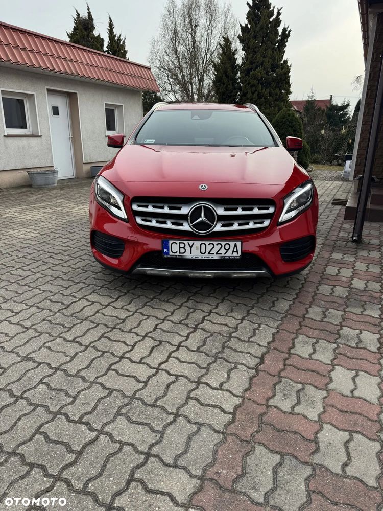 Mercedes-Benz GLA 200 7G-DCT AMG Line - 5