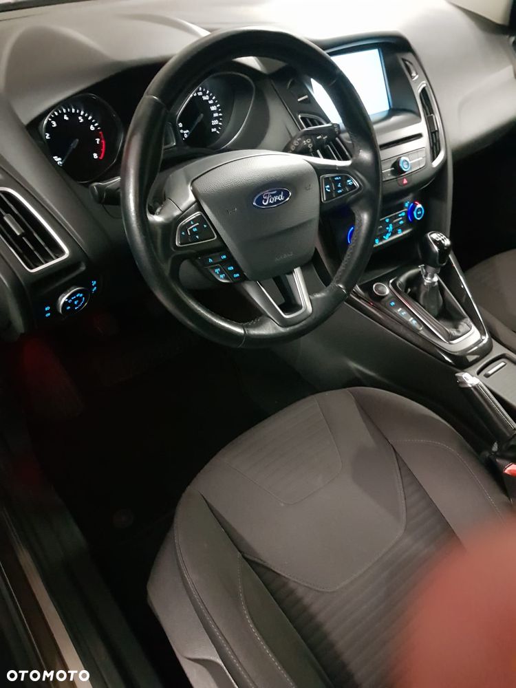 Ford Focus - 6