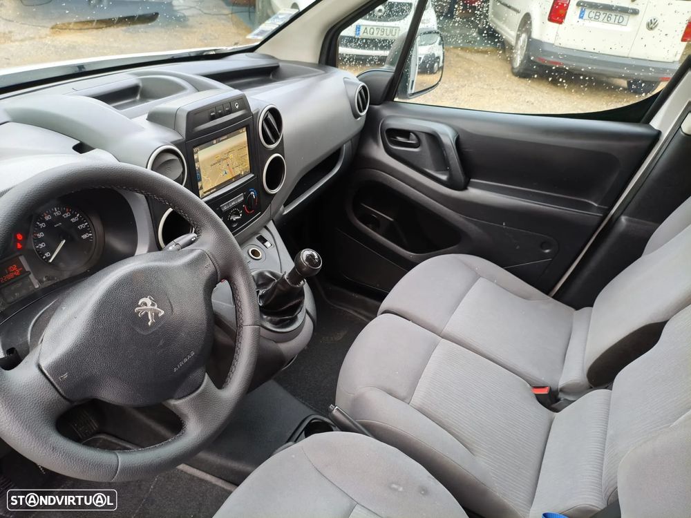 Peugeot PARTNER 1.6HDI LONGA IVA DEDUTIVEL - 10