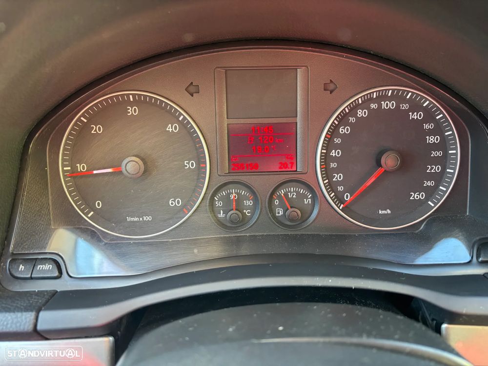 VW Golf 1.9 TDi 6V Confortline - 27