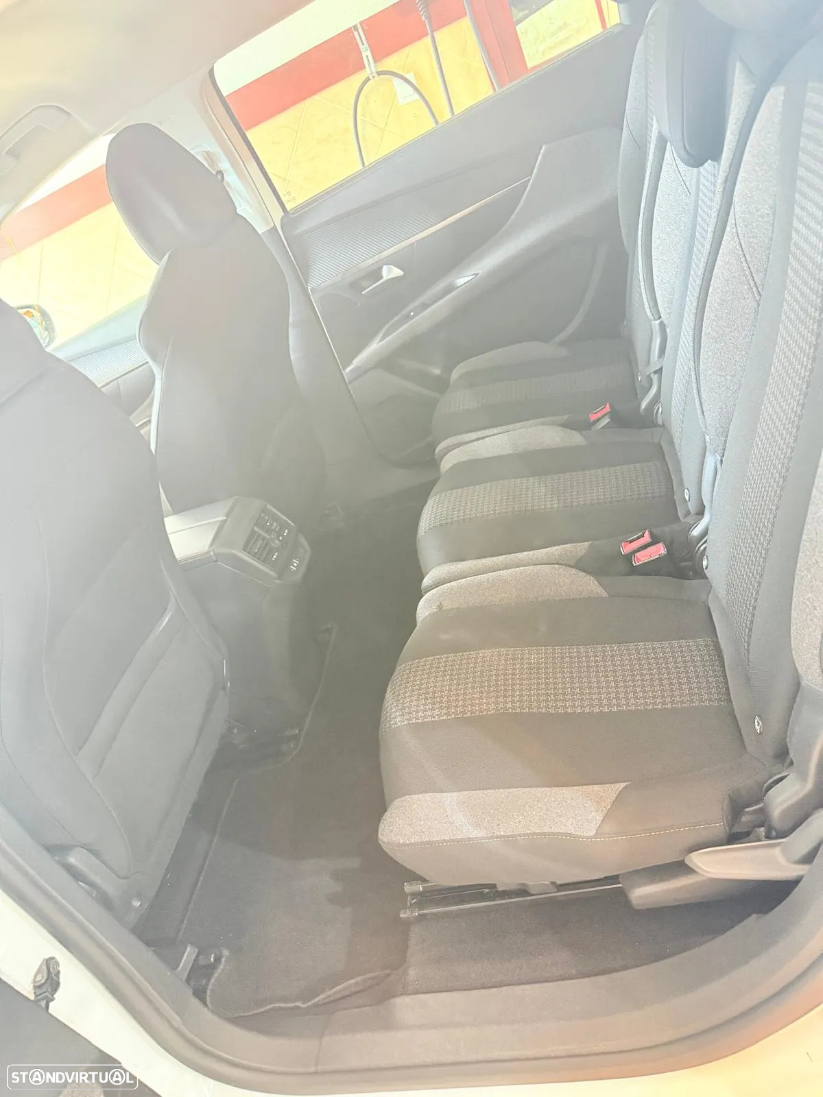 Peugeot 5008 1.5 BlueHDi Active Pack EAT8 - 8