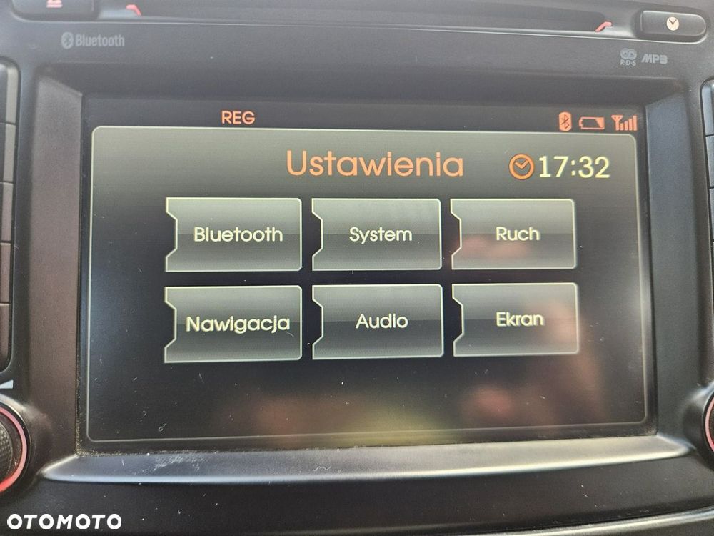 Kia Carens 1.6 GDI Dream-Team Edition - 32