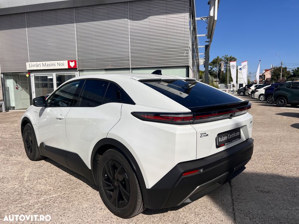 Toyota C-HR - 6