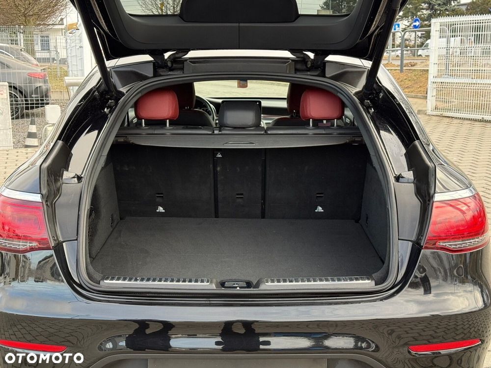 Mercedes-Benz GLC 300 4-Matic - 29