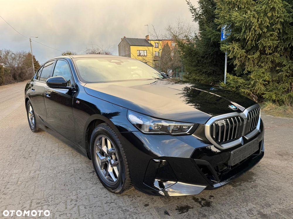 BMW Seria 5 - 1