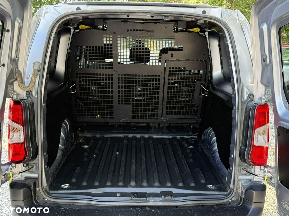 Toyota Proace City - 17