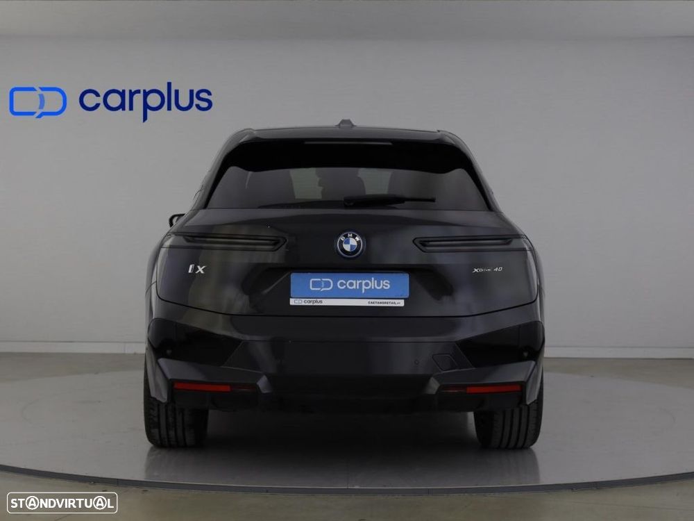 BMW iX xDrive 40 - 6