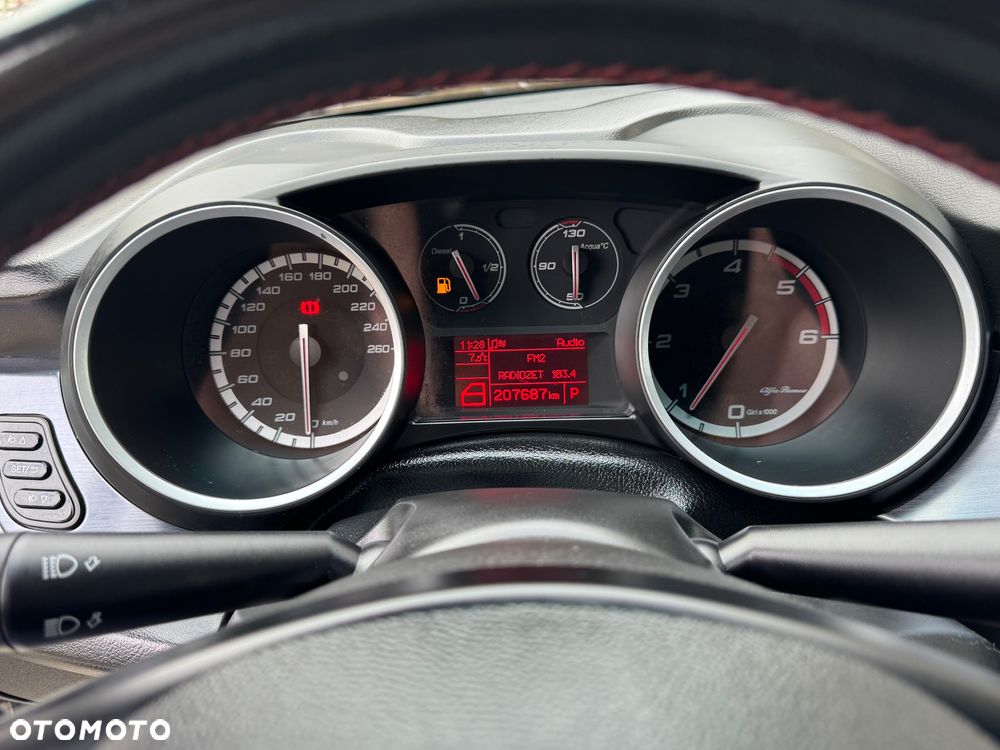 Alfa Romeo Giulietta 2.0 JTDM Distinctive TCT - 13