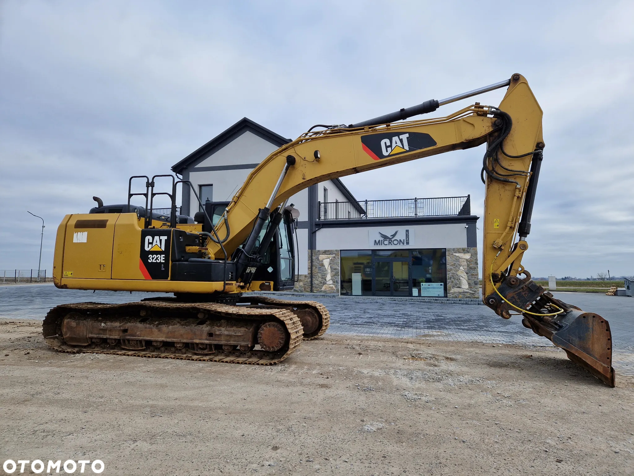 Caterpillar 323 EL - 13
