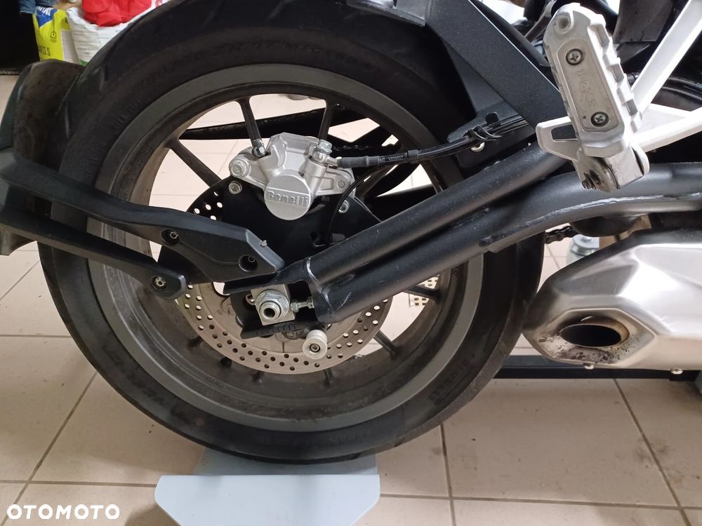 Benelli TRK 502 - 5