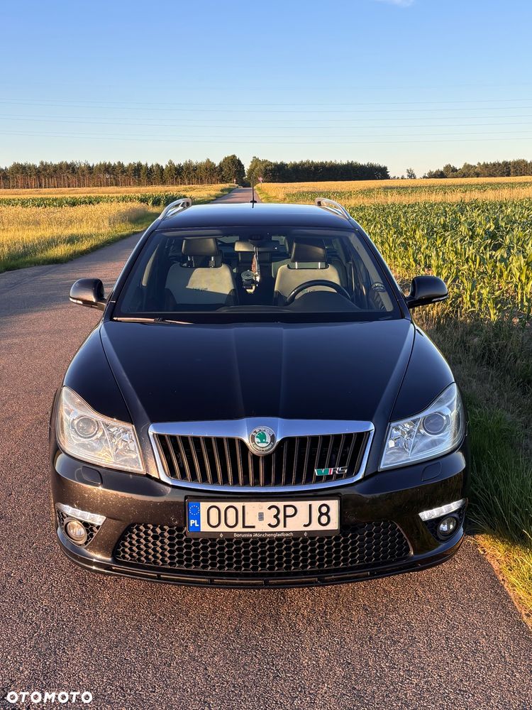 Skoda Octavia 2.0 TDI DPF RS DSG - 2