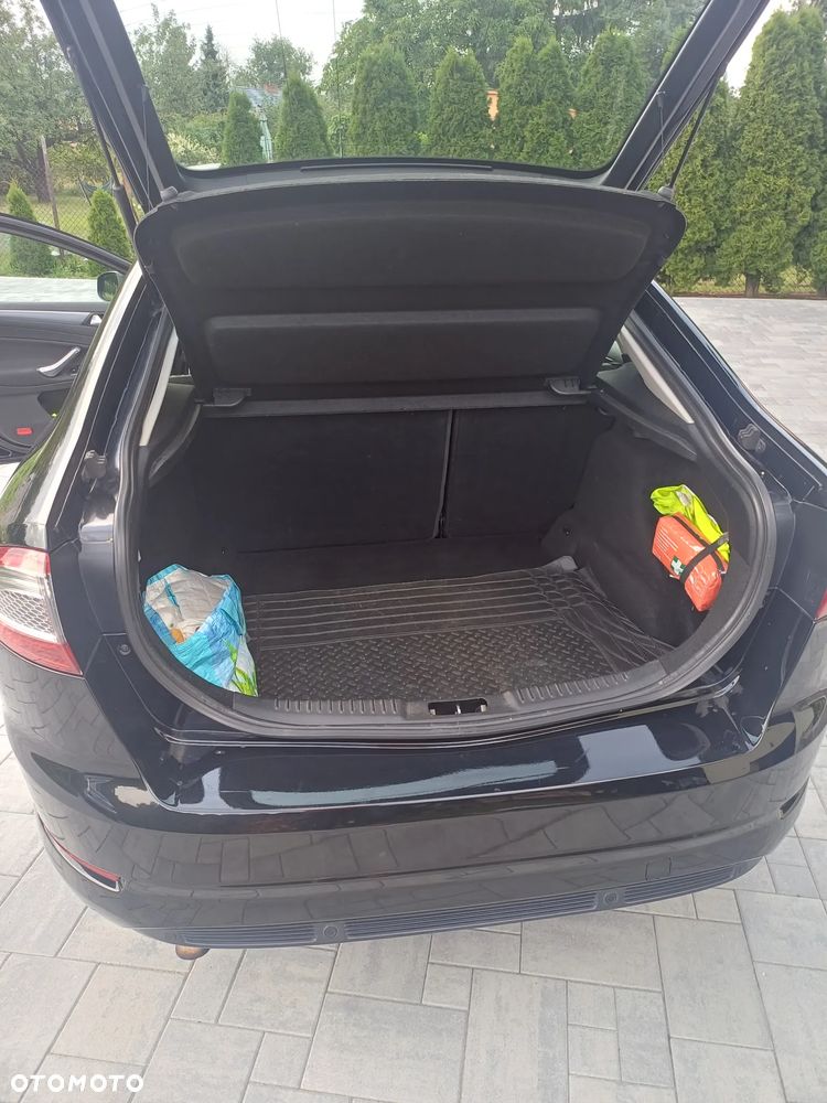 Ford Mondeo - 7