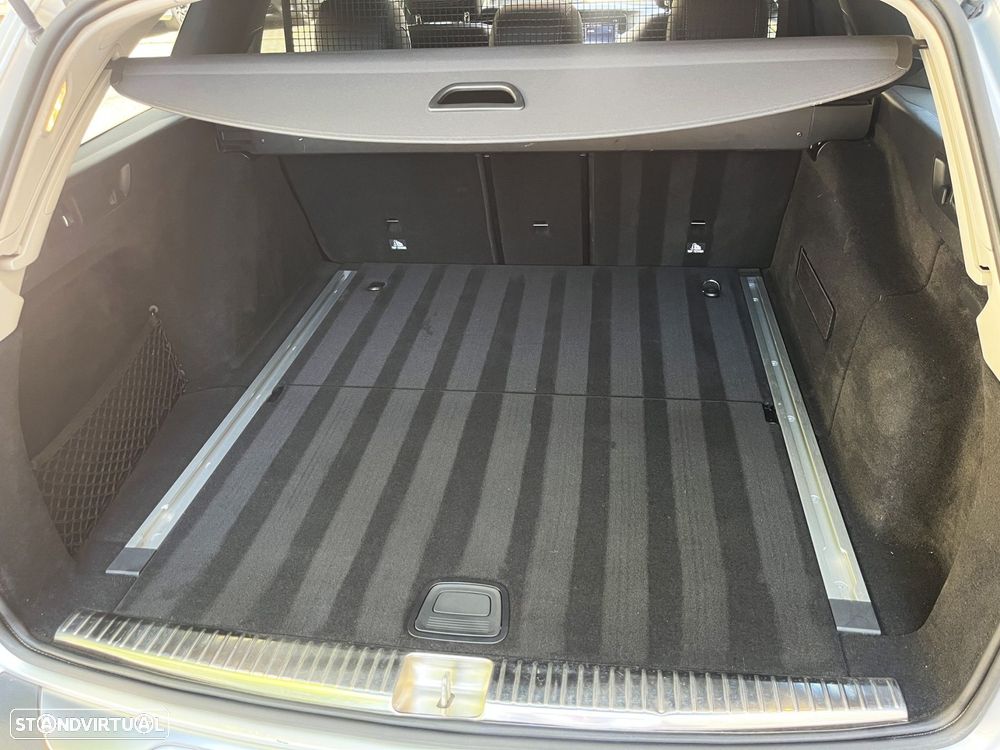 Mercedes-Benz E 220 d 4-Matic All Terrain Avantgarde + - 18