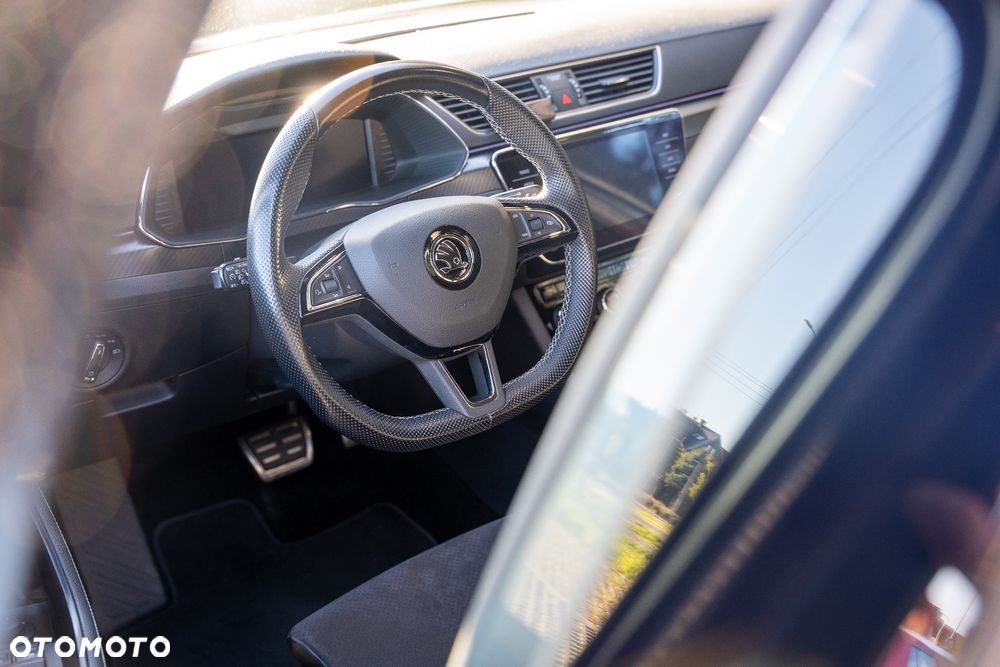 Skoda Superb 2.0 TSI Sportline DSG - 13